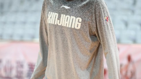 红山飞虎潜心砺剑，新疆男篮力拼常规赛关键轮次